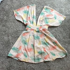 Cute summer dress from Amazon. Size xs.